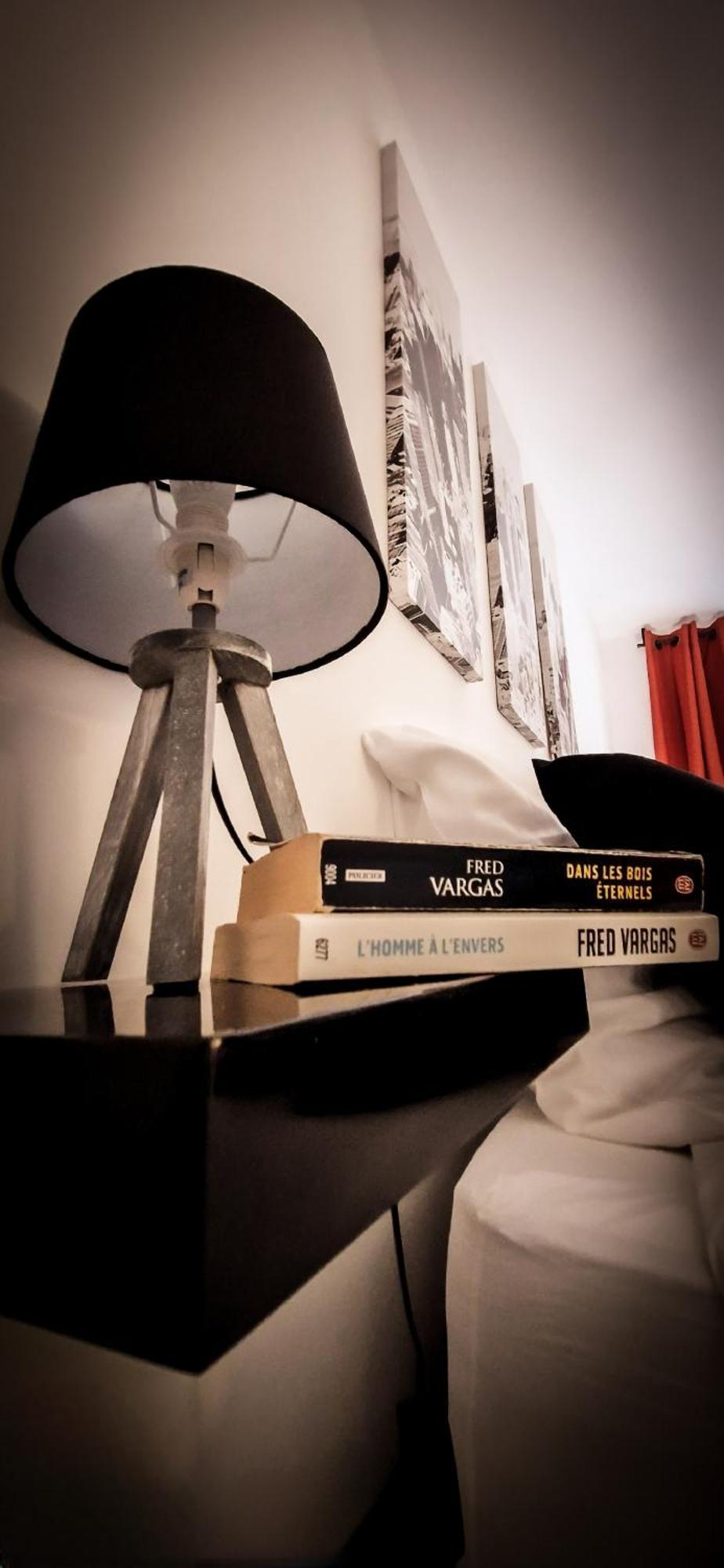 L'Indus 3 Etoiles Wifi, Netflix, Disney, Coeur De Bastide Villefranche-de-Rouergue Ngoại thất bức ảnh